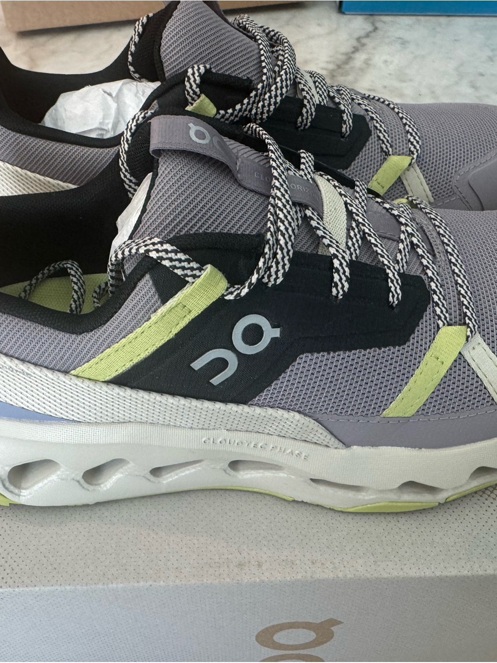ONCLOUD HORIZON ZINC AND SAND WOMEN Size 8 - Picture 4 of 5